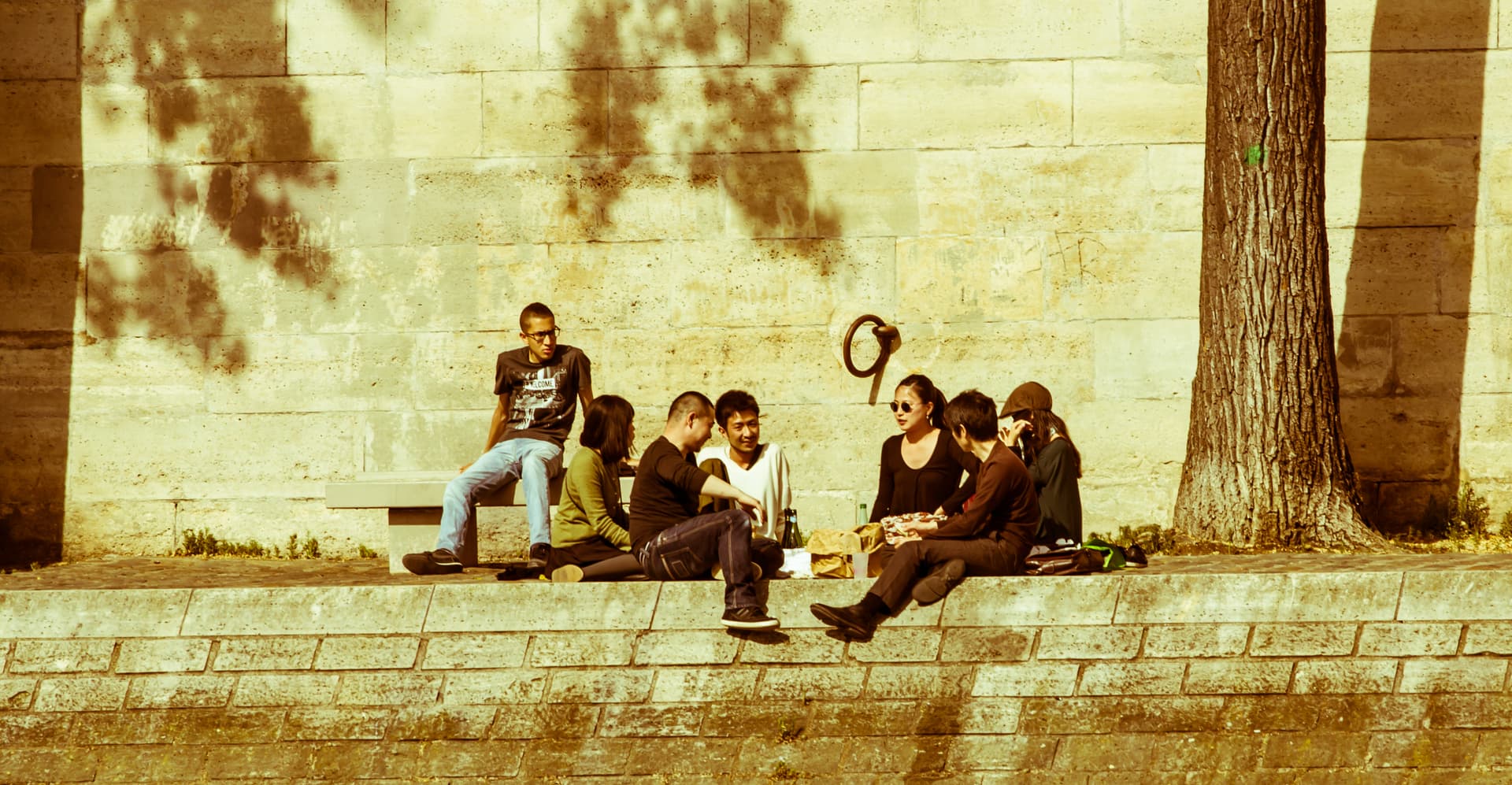 On the banks of Seine - Image 6