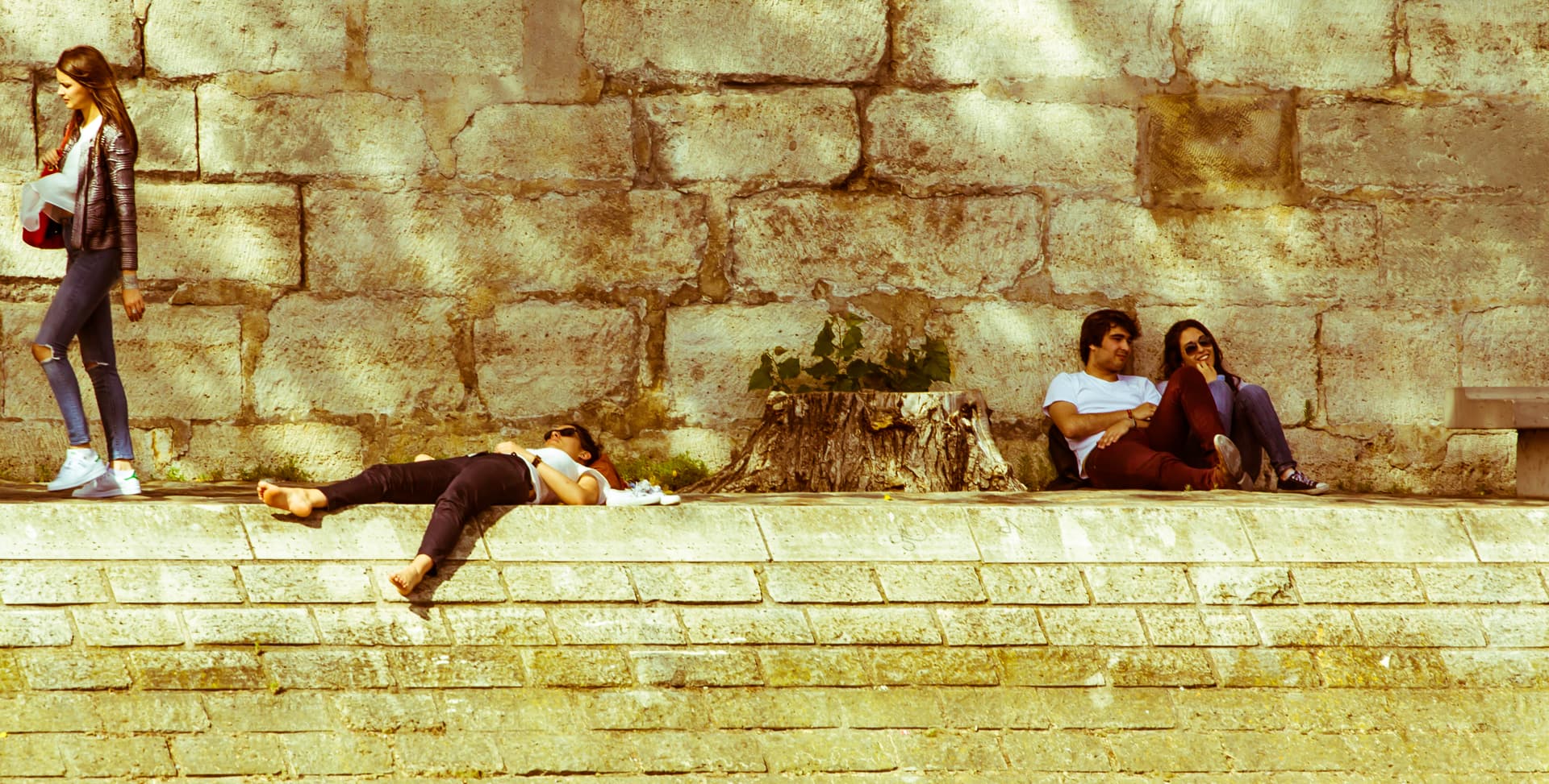 On the banks of Seine - Image 7