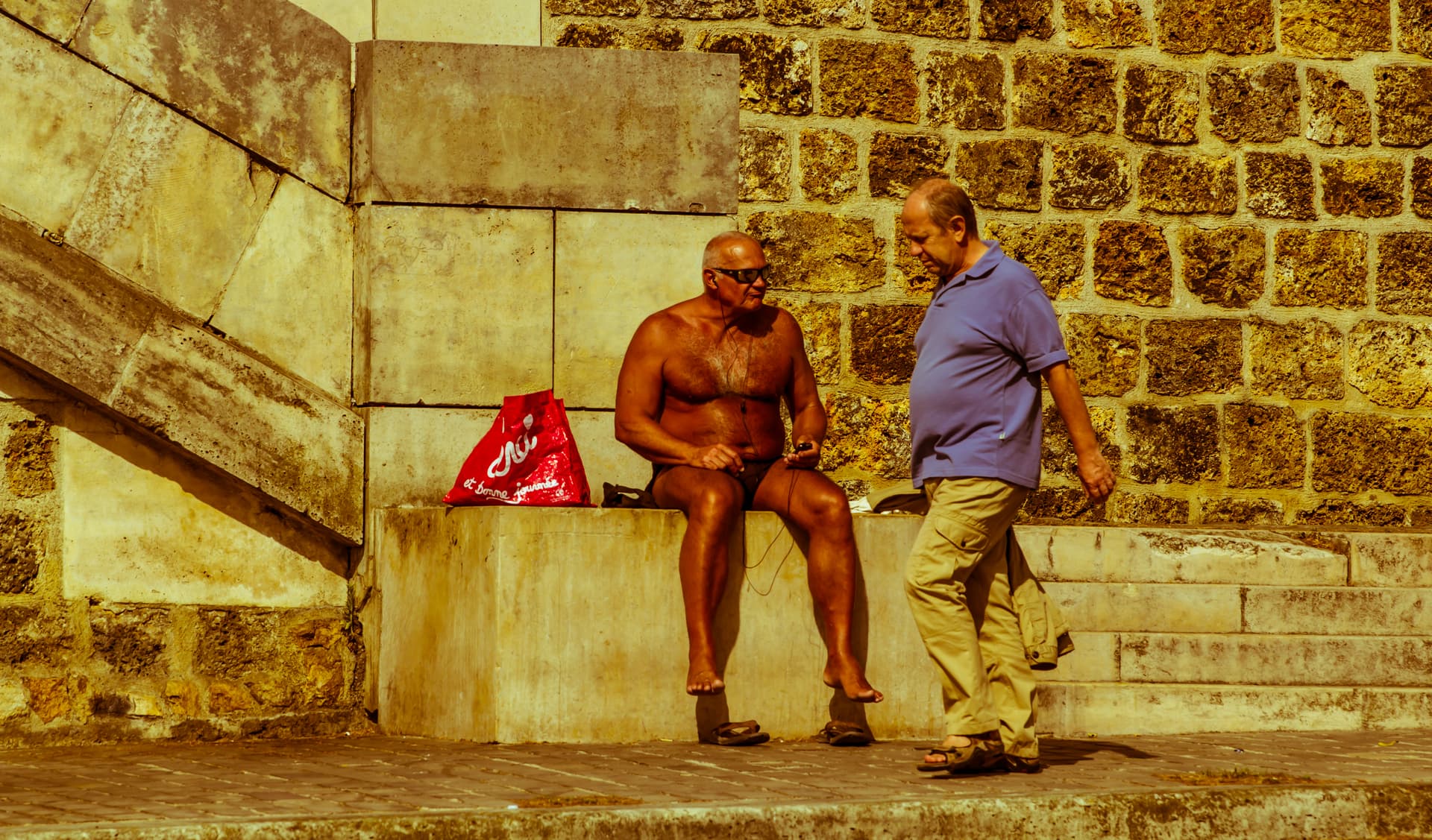 On the banks of Seine - Image 12