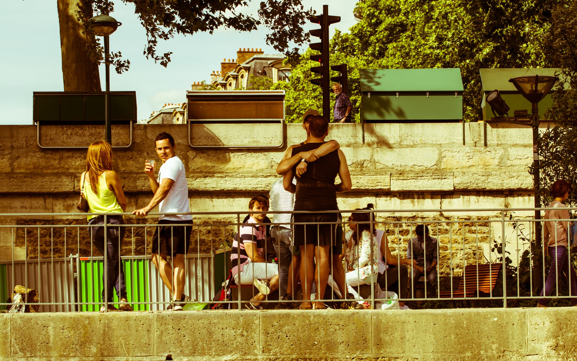 On the banks of Seine - Image 21